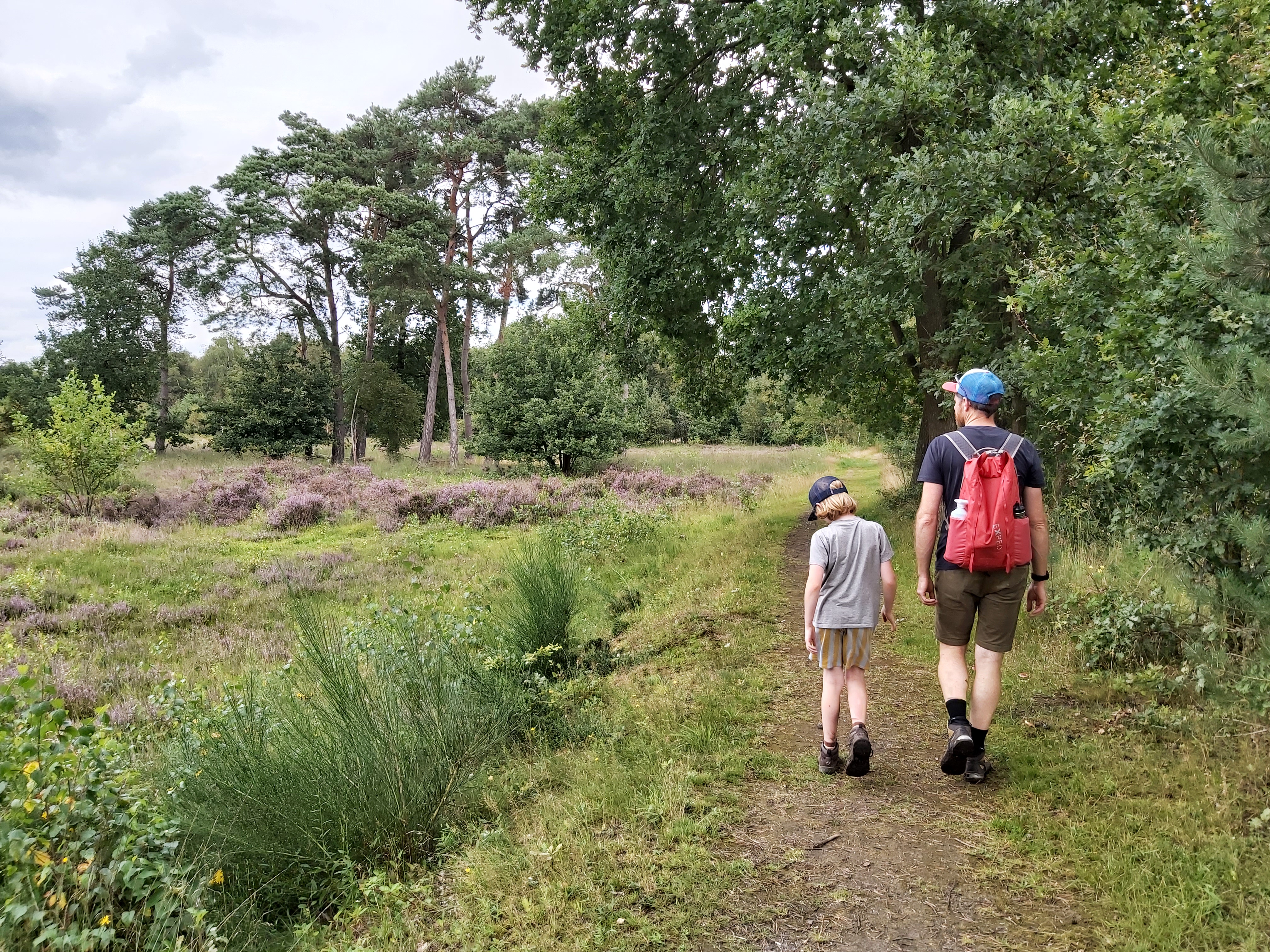 Wandelaars in Olens Broek