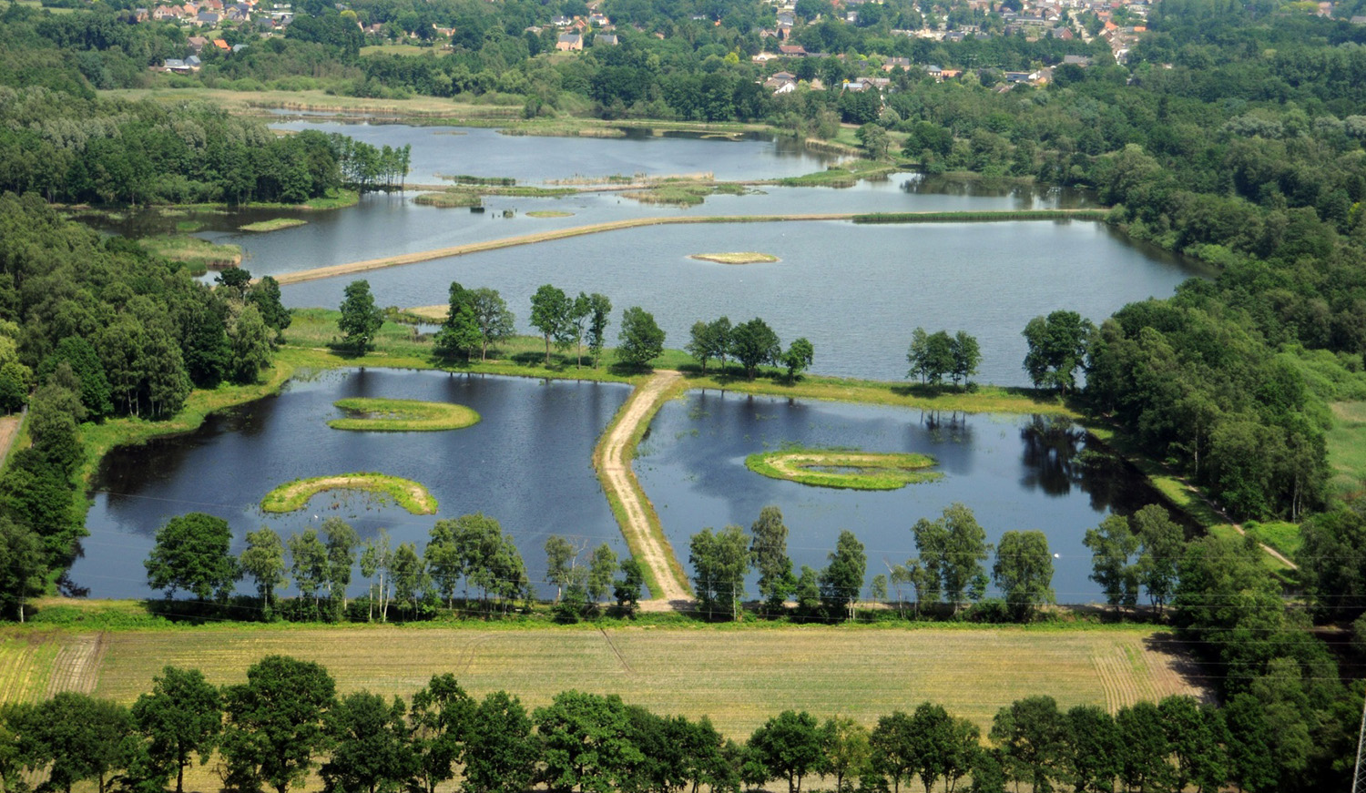 Luchtfoto De Wijers